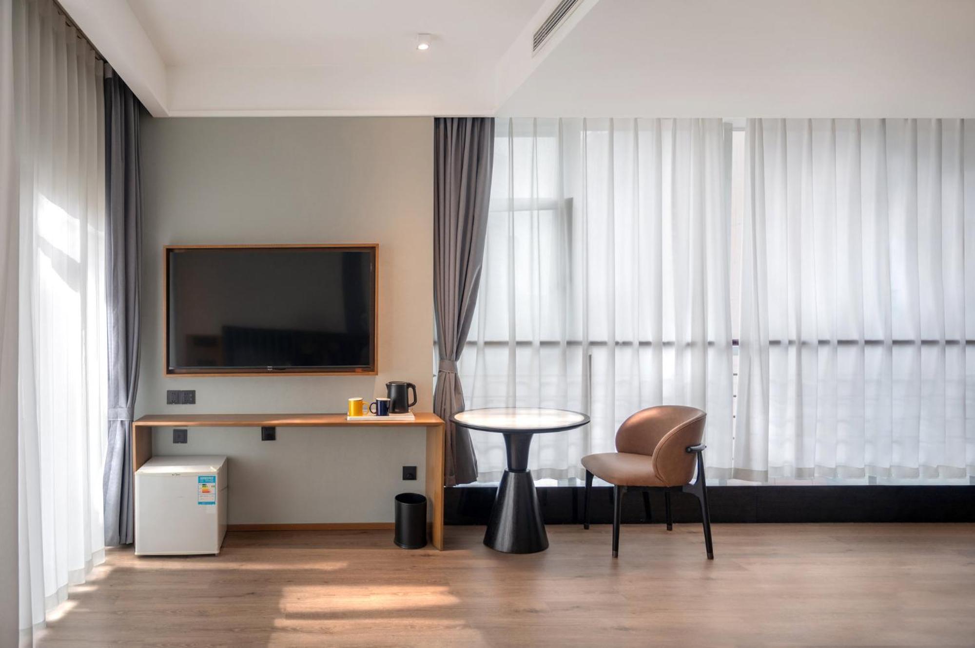 Holiday Inn Express Chengdu West Gate By Ihg Kültér fotó